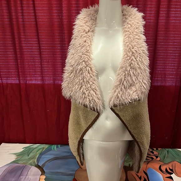 Faux sheep Fleece jacket. Reversible with soft thick velour & thick Sherpa vest - Picture 7 of 7